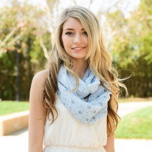 Petite Whimsical Floral Infinity